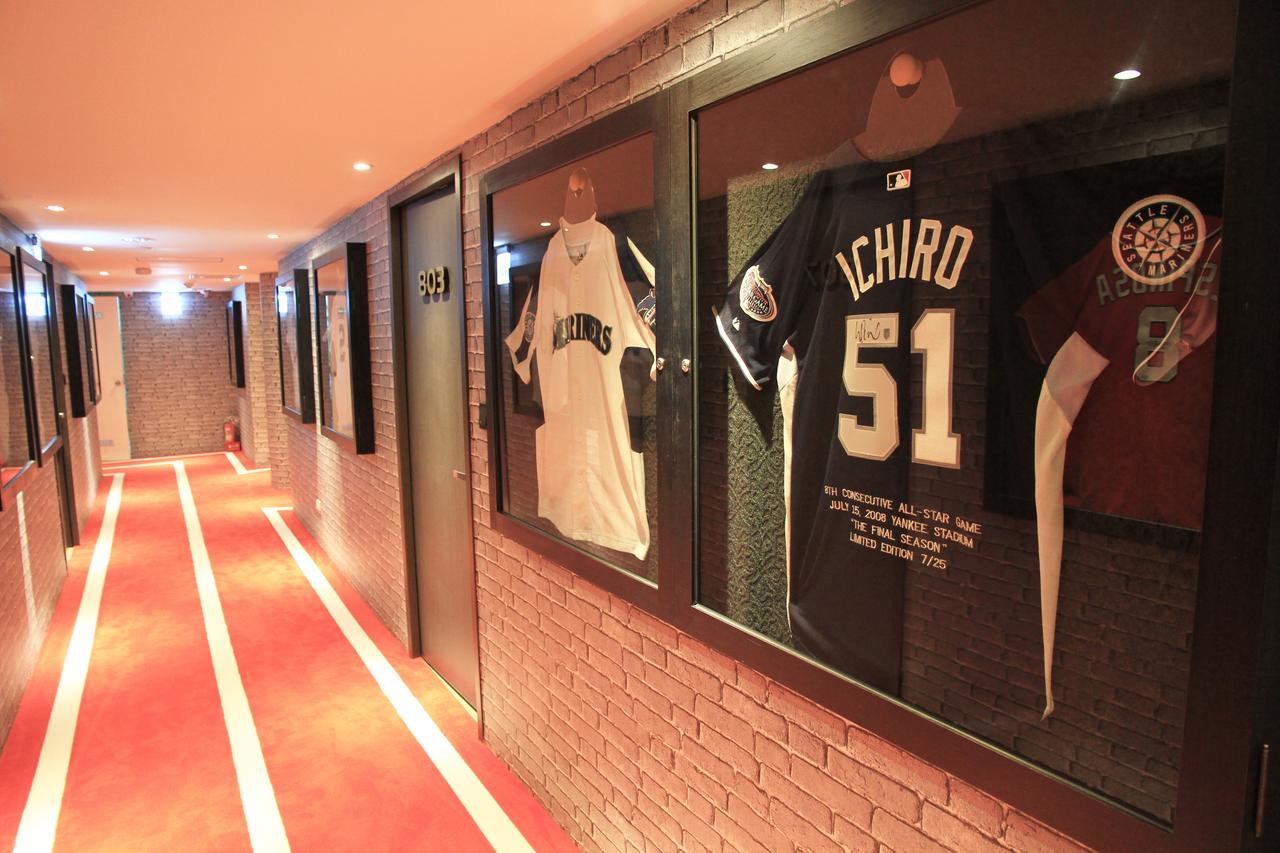 La Hotel-Baseball Theme Hall Kaohsiung Zewnętrze zdjęcie