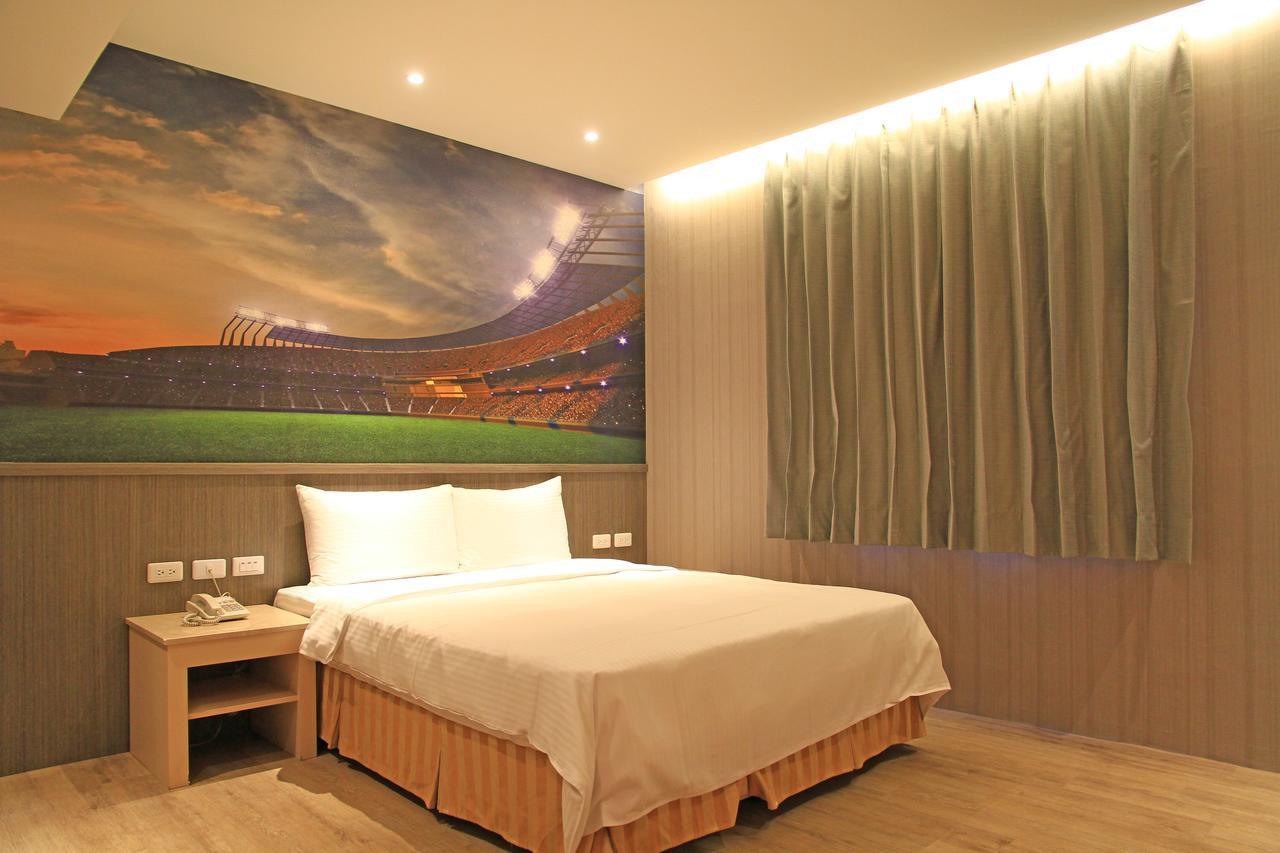 La Hotel-Baseball Theme Hall Kaohsiung Zewnętrze zdjęcie