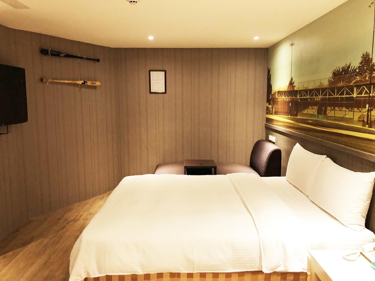 La Hotel-Baseball Theme Hall Kaohsiung Zewnętrze zdjęcie