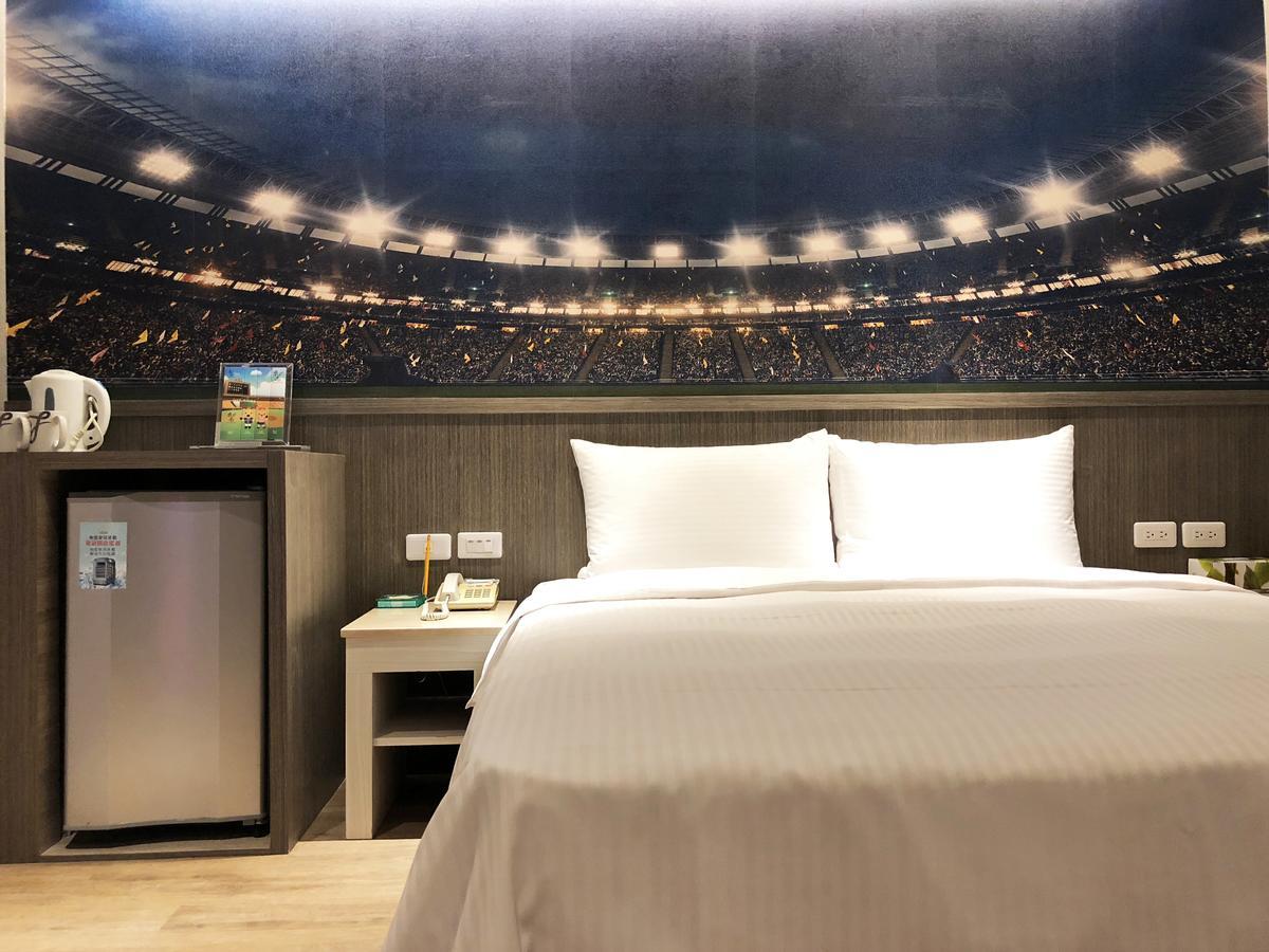 La Hotel-Baseball Theme Hall Kaohsiung Zewnętrze zdjęcie