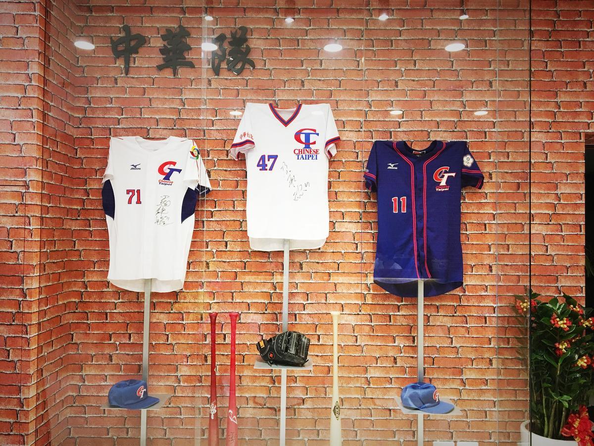 La Hotel-Baseball Theme Hall Kaohsiung Zewnętrze zdjęcie