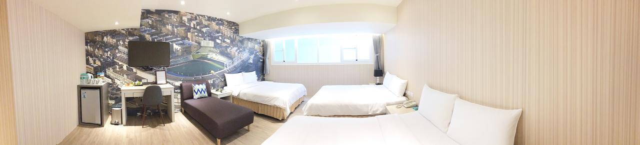 La Hotel-Baseball Theme Hall Kaohsiung Zewnętrze zdjęcie